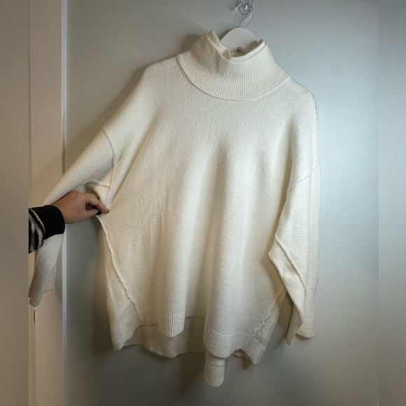 Free People Afterglow Mock Neck Cream Oversized Cozy Winter Sweater Size Smalll - Picture 11 of 17